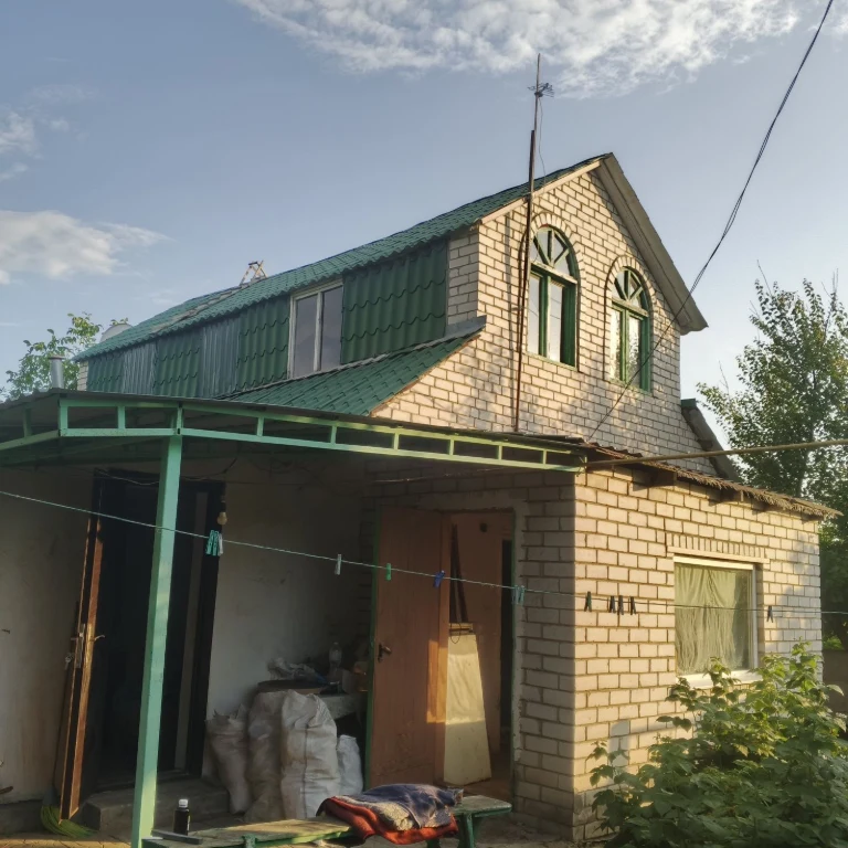 Продажа дома г.Мерефа в живописном р-не  с ремонтом 19 соток