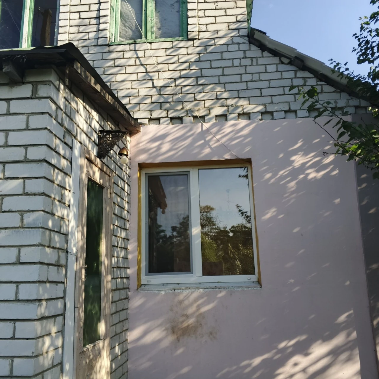 Продажа дома г.Мерефа в живописном р-не  с ремонтом 19 соток