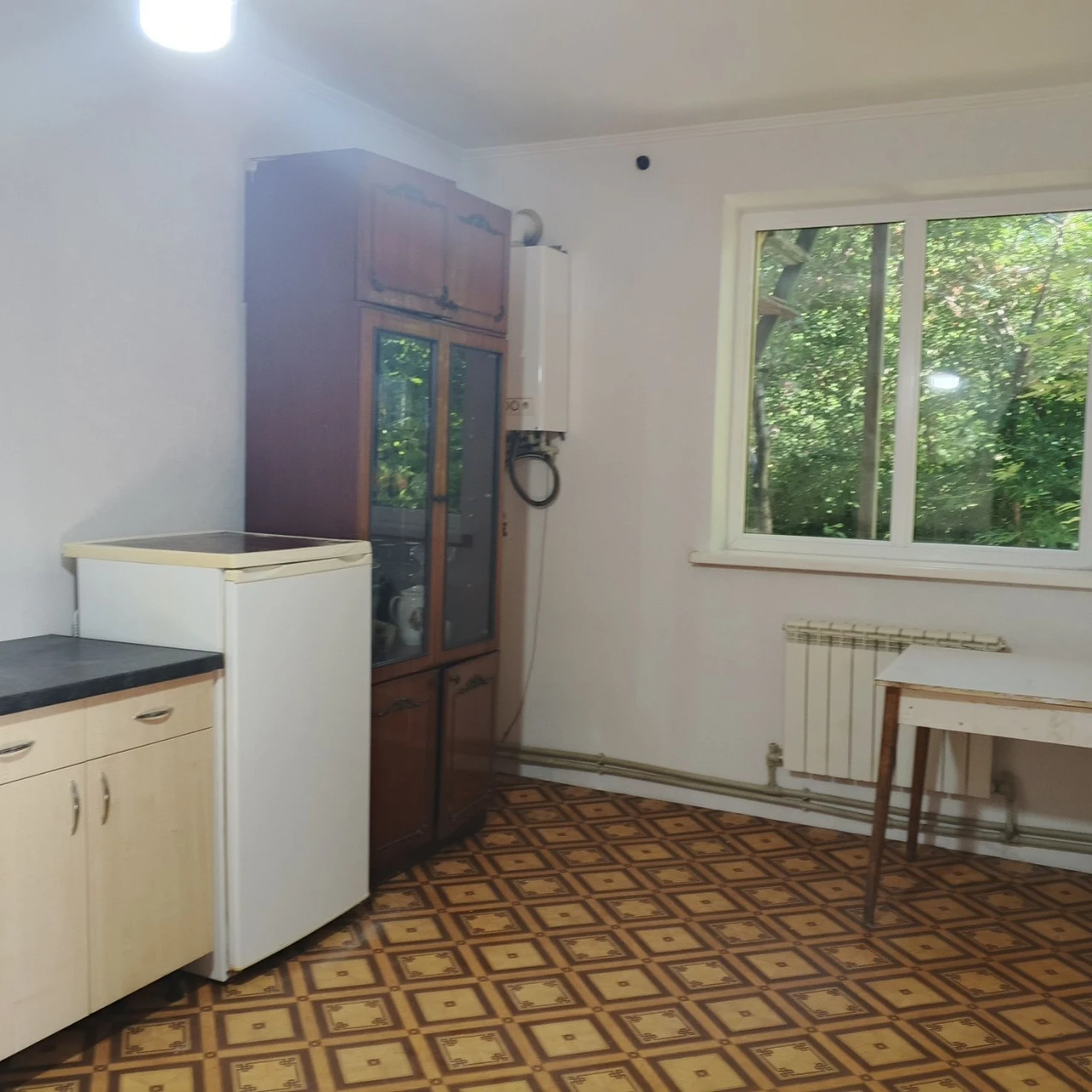 Продажа дома г.Мерефа в живописном р-не  с ремонтом 19 соток
