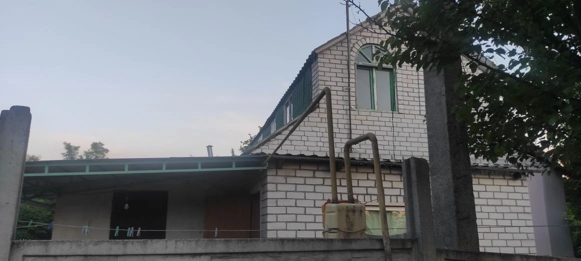 Продам будинок в м Мерефа.