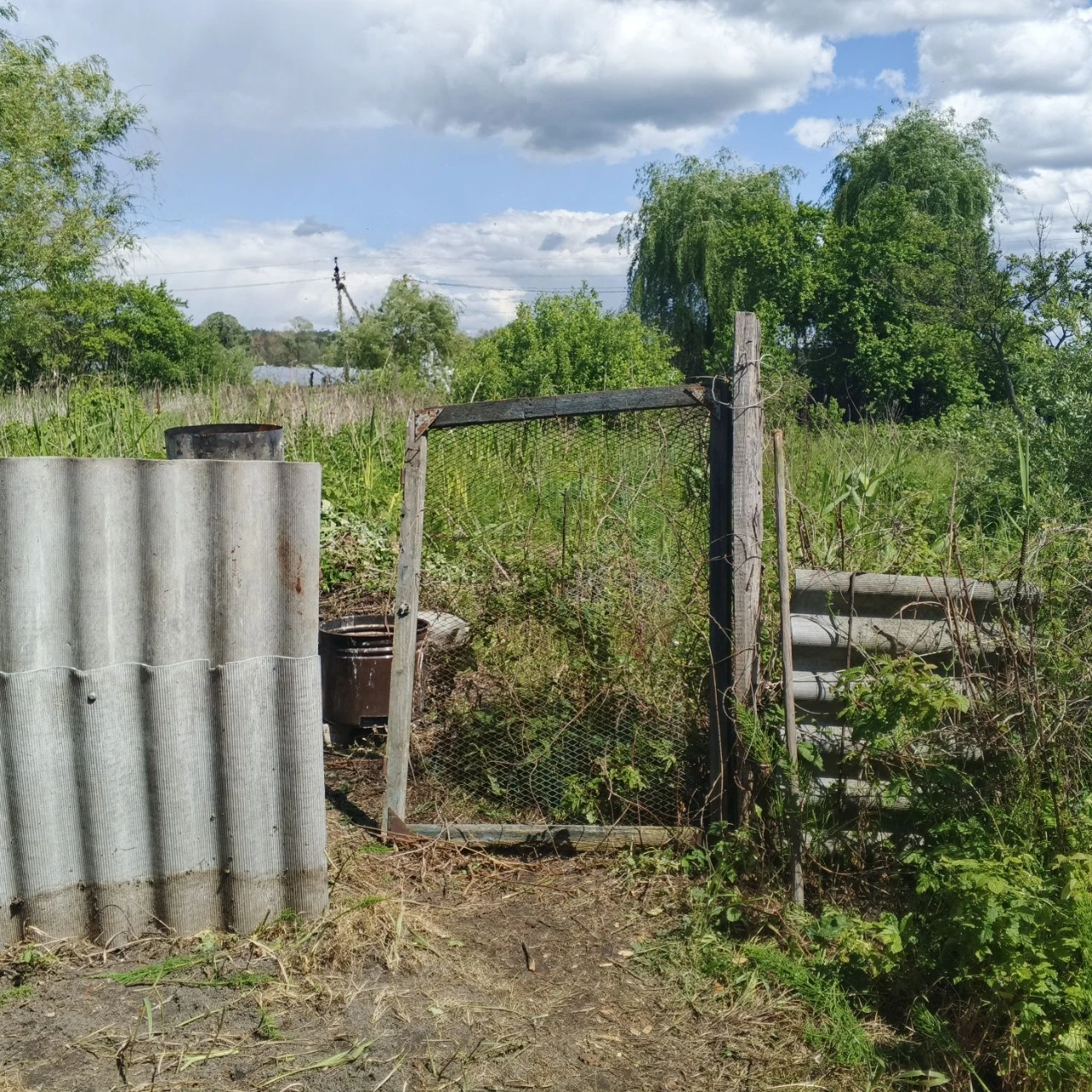Продажа уютного дома г.Мерефа удобный  и живописный р-н