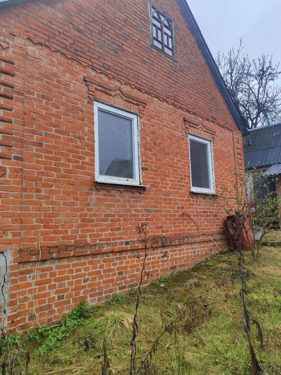 Продається житловий будинок мереф'янський напрямок