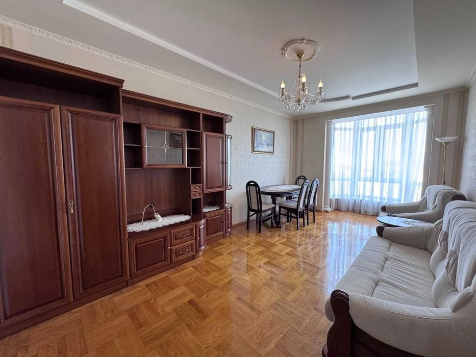 3-room apartment for sale with furniture and appliances, Nezale Street