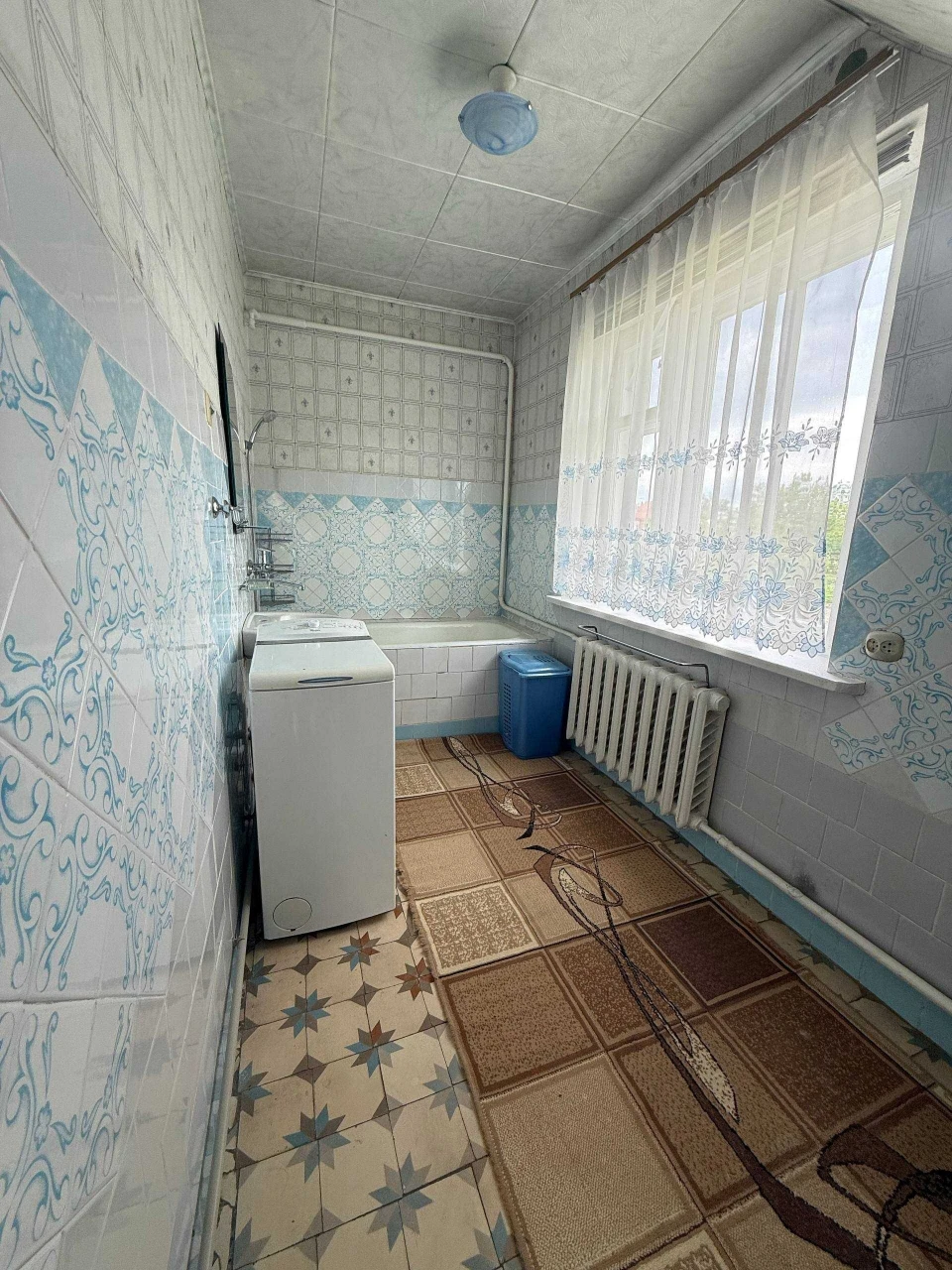 Продам 5кімнатний будинок у місті Мерефа