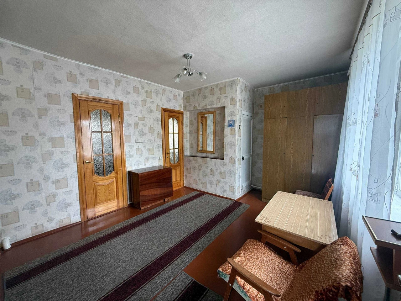 Продам 5кімнатний будинок у місті Мерефа