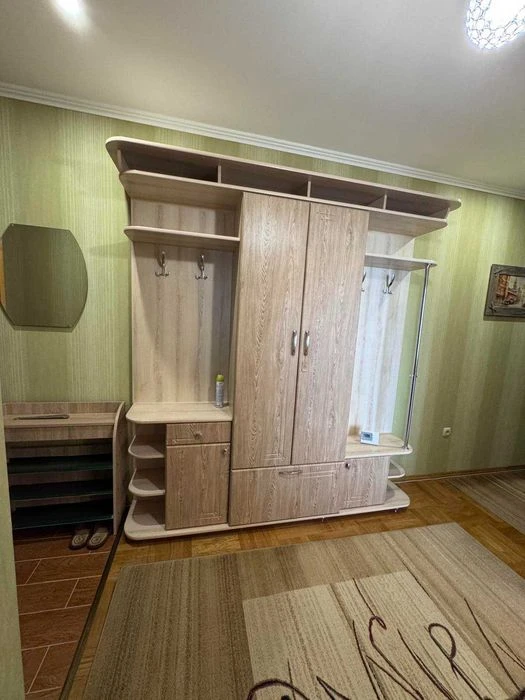 3-room apartment for sale with furniture and appliances, Nezale Street