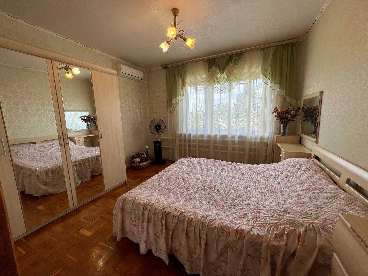 Продам будинок в самому Центрі Мерефи ( Бабаи Высокий )Ремон
