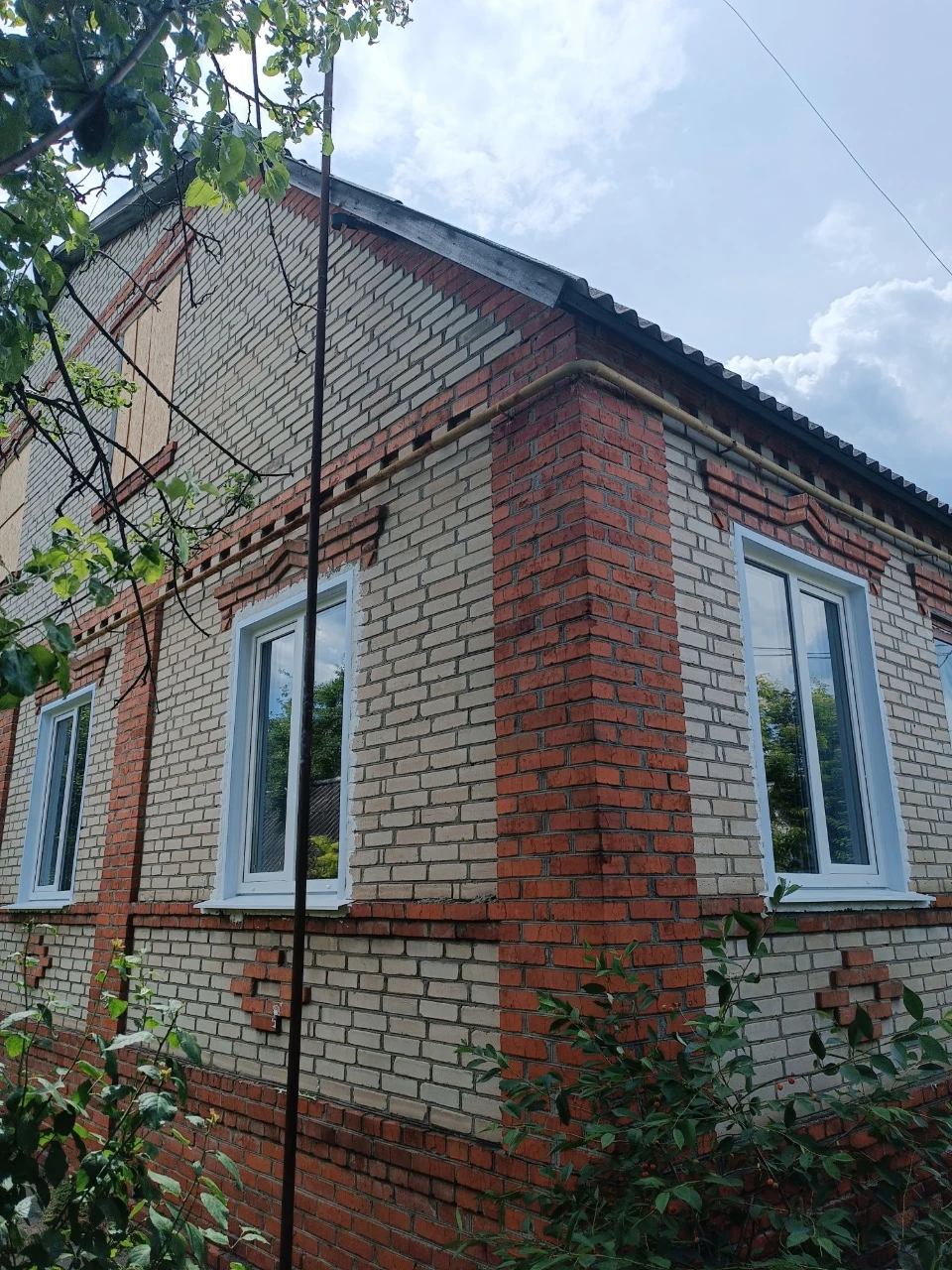 Срочная продажа добротный дом на два отдельных входа Мерефа
