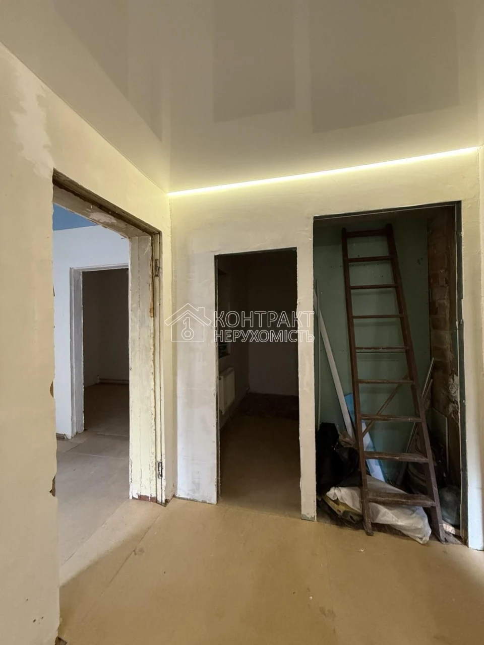 Продам дом в центре Мерефы