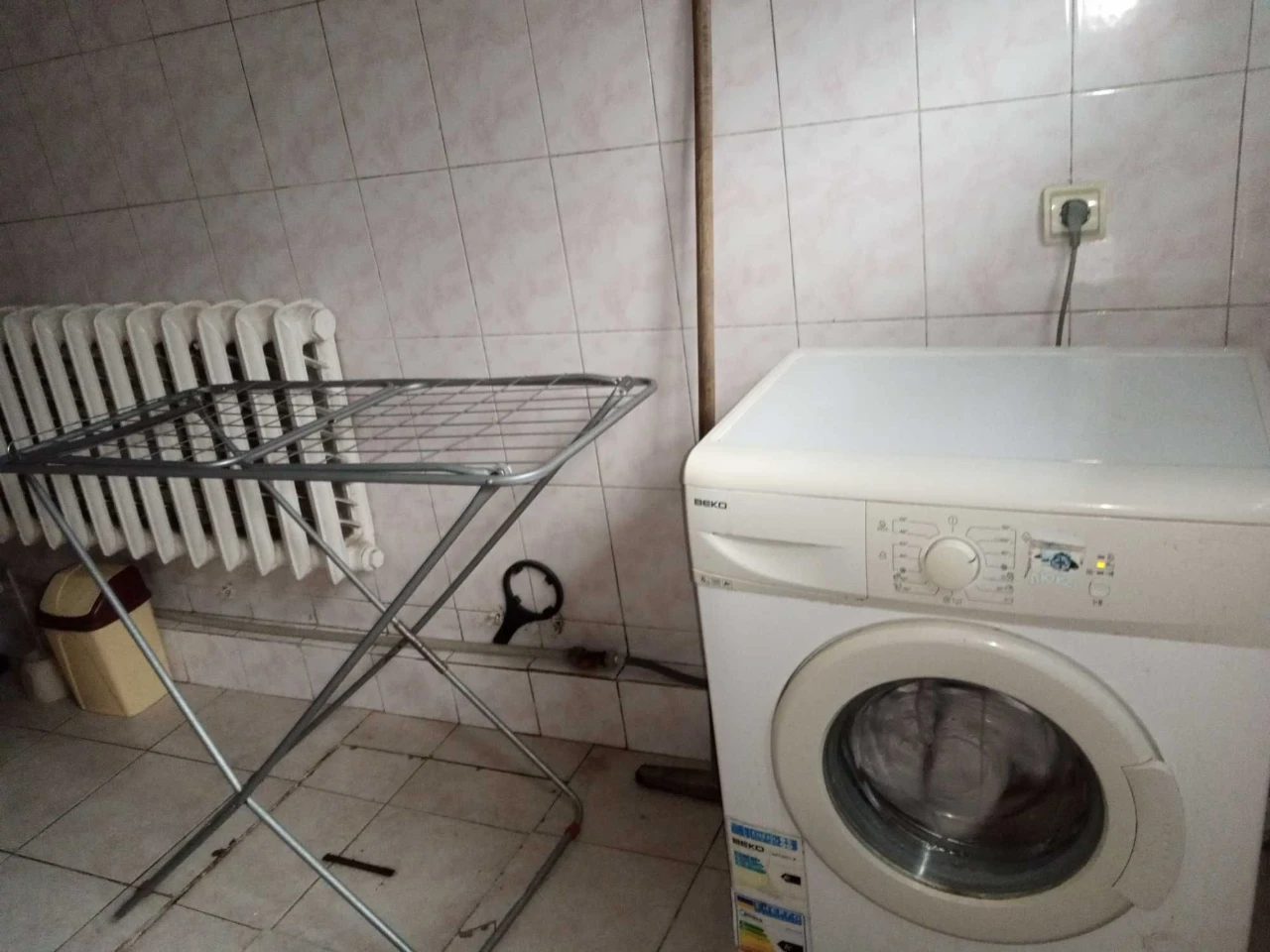 Продаємо будинок у тихому центрі м.Мерефа .