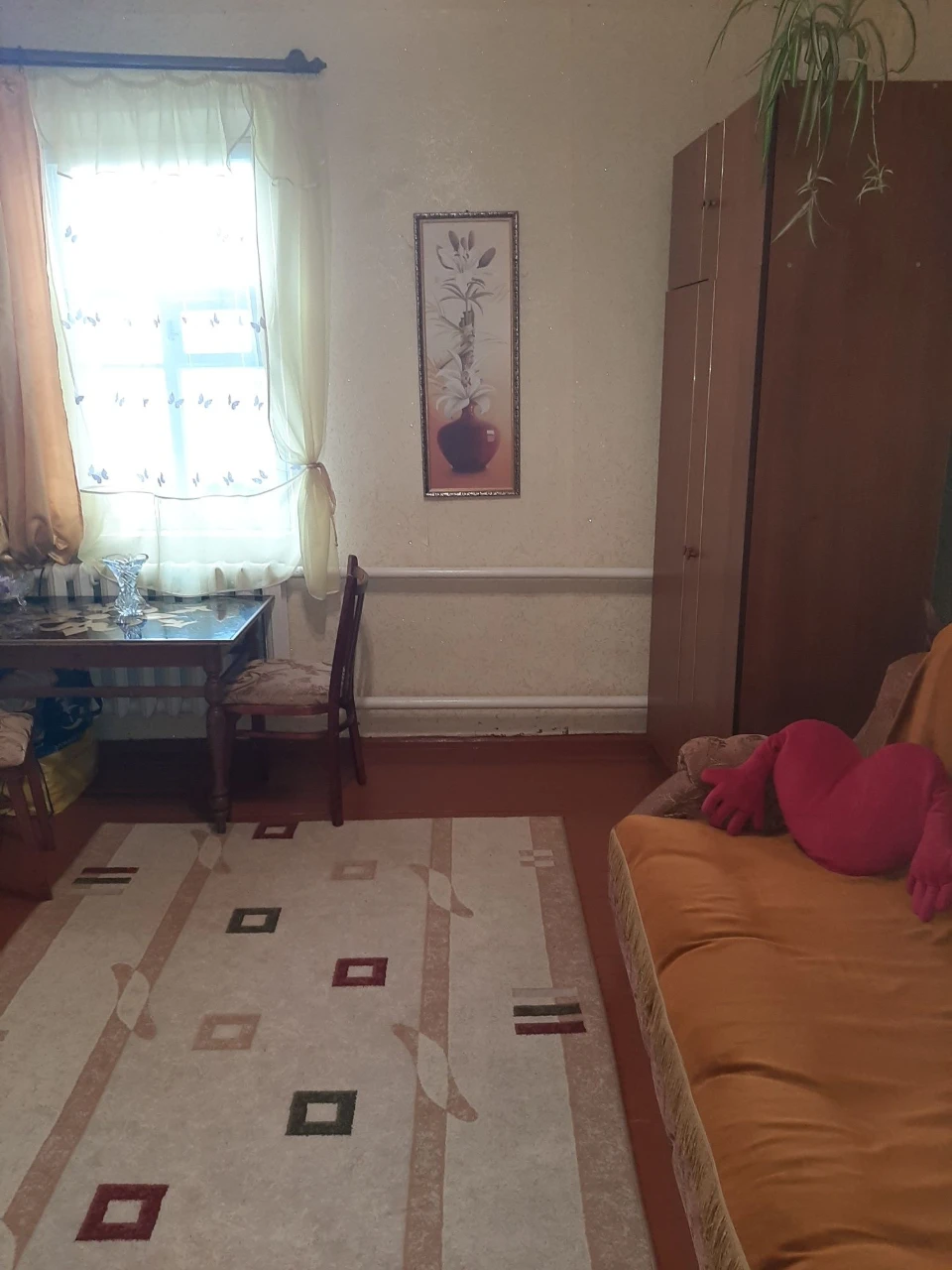 Продам 1/2дома в Мерефе