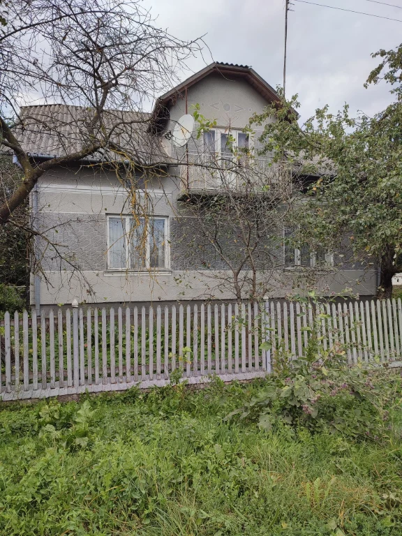 Продається будинок с.Калинів.