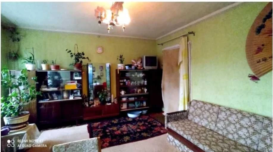Продам дом/часть, в Комаровке, г. Южный, возможно под дачу.