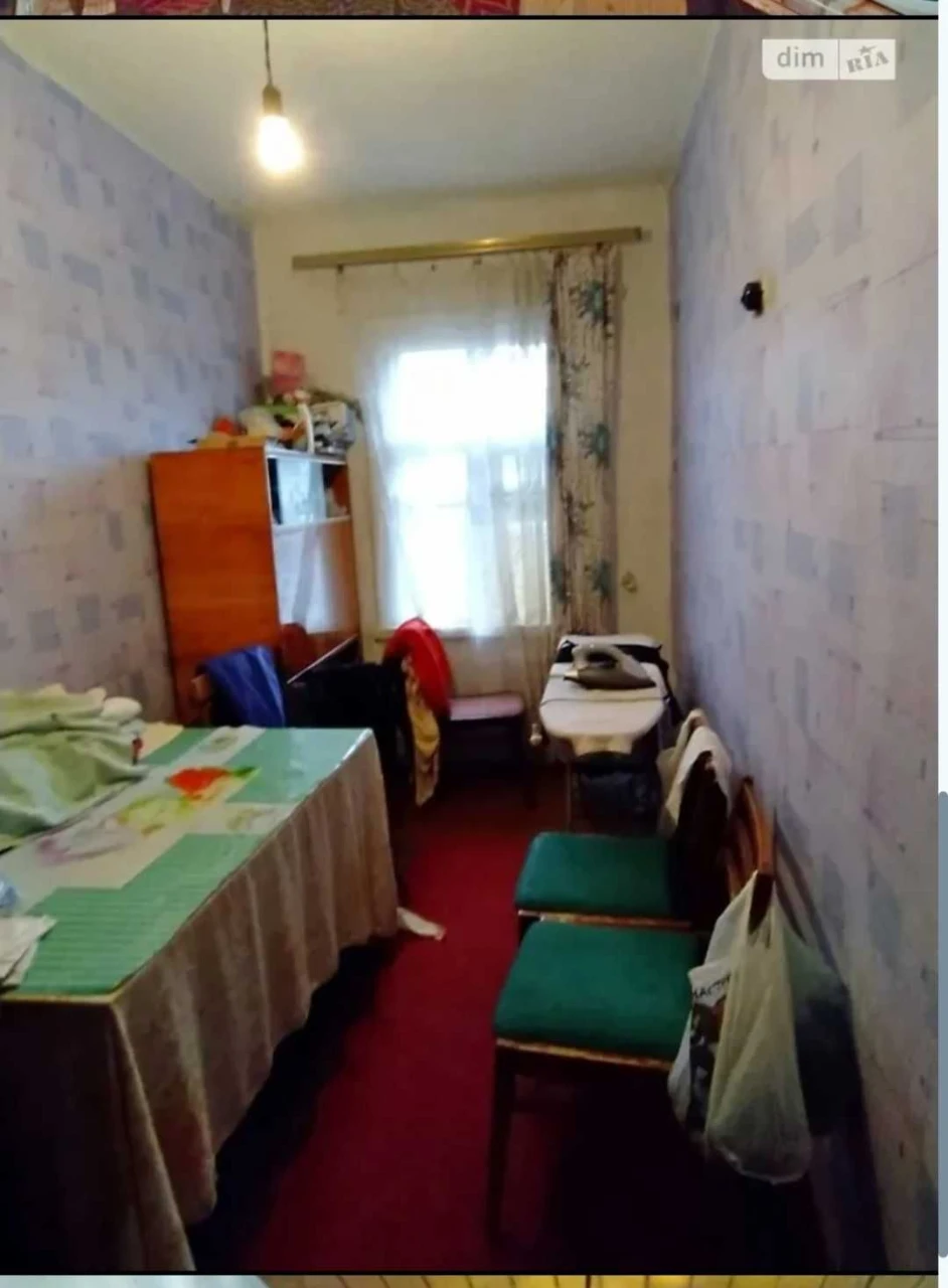 Продам дом/часть, в Комаровке, г. Южный, возможно под дачу.