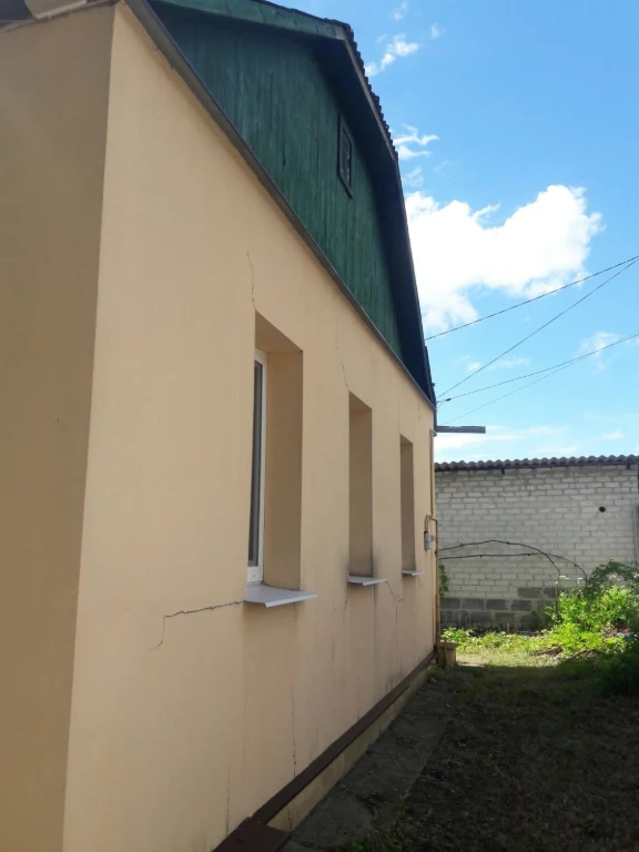 Продам бцдинок в м.Південном