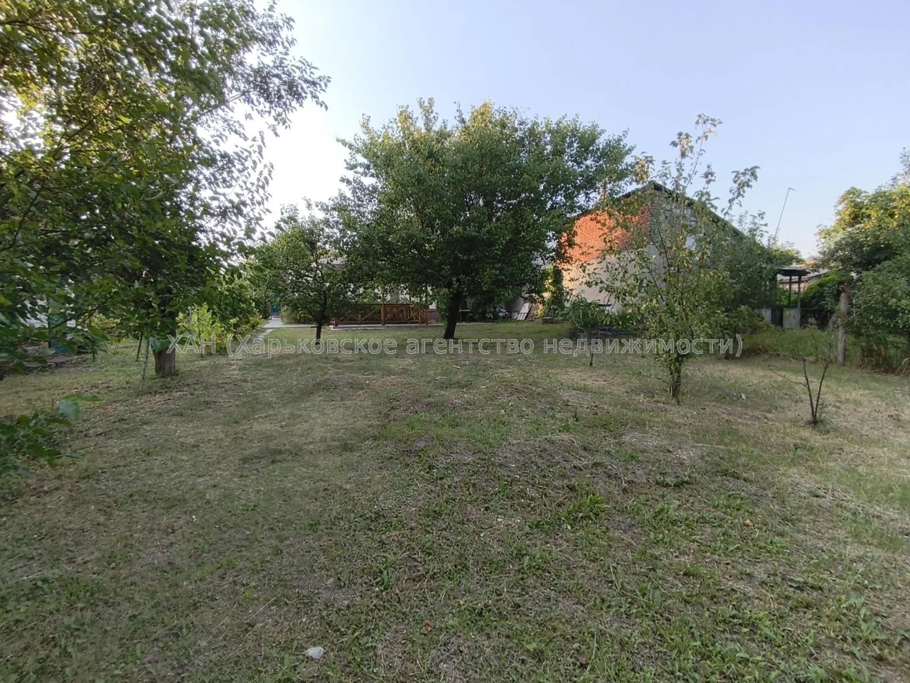 Продам утеплений будинок . Пивдене . Т25