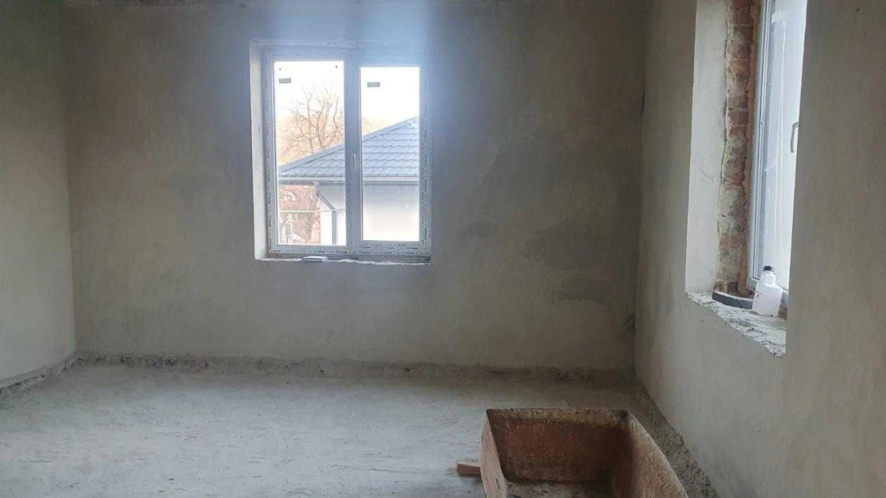 Продаж будинку на Затишній вулиці, Винники
