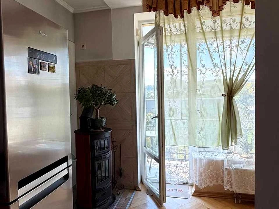 Будинок. Винники (Львів), Дмитра Яворницького вул.