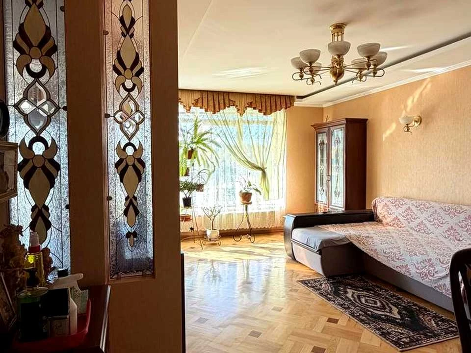 Будинок. Винники (Львів), Дмитра Яворницького вул.