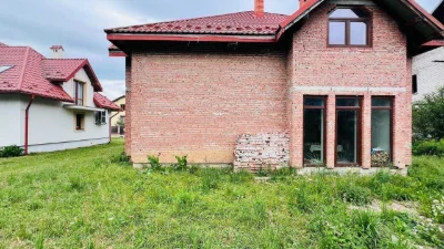 Продаж  будинку у Винниках по вул. Богдана Лепкого, БЕЗ КОМІ