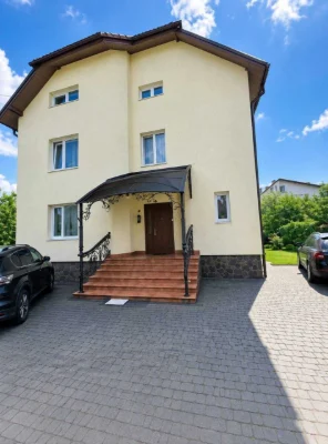 Продаж будинку в м.Винники