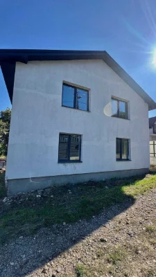Продається затишний будинок у Винниках 132м2, вул. Затишна