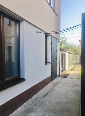 Продаж житлового будинку 93м2 м.Винники вул.Соборості 30