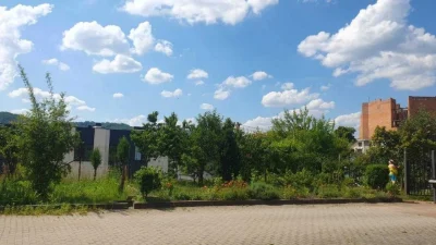 Продаж котеджу без ремонту у центральній частині міста Винни