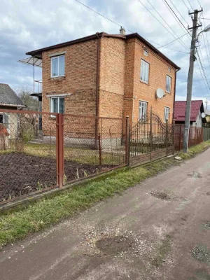 Продається будинок у місті Винники по вулиці Підлісецького