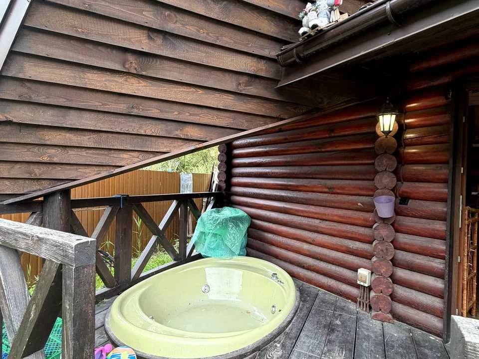 Будинок. Винники (Львів), Хмельницького вул.