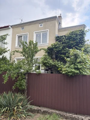 Продаж, будинок спарка, 135 м.155000у.о