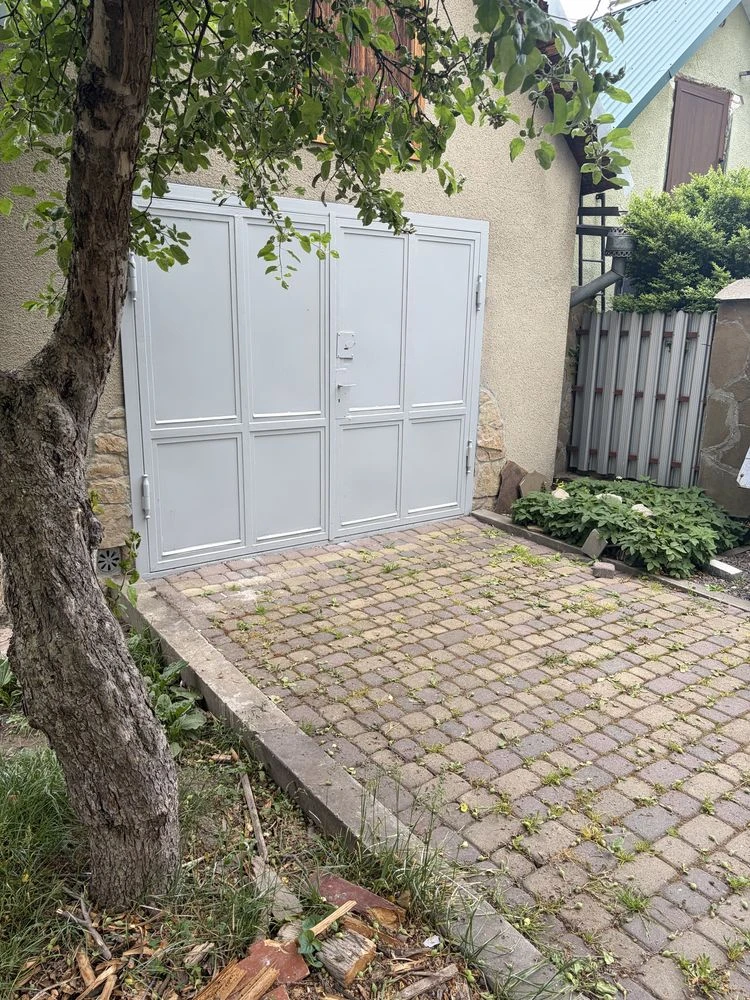 Продаж, будинок спарка, 135 м.155000у.о