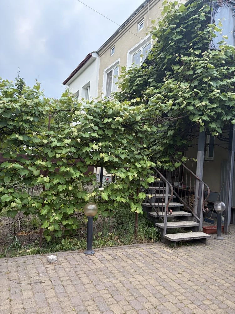 Продаж, будинок спарка, 135 м.155000у.о