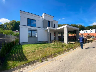 Продаж! Сучасний Будинок 217,7 М² У Винниках,  Біля Лісу від