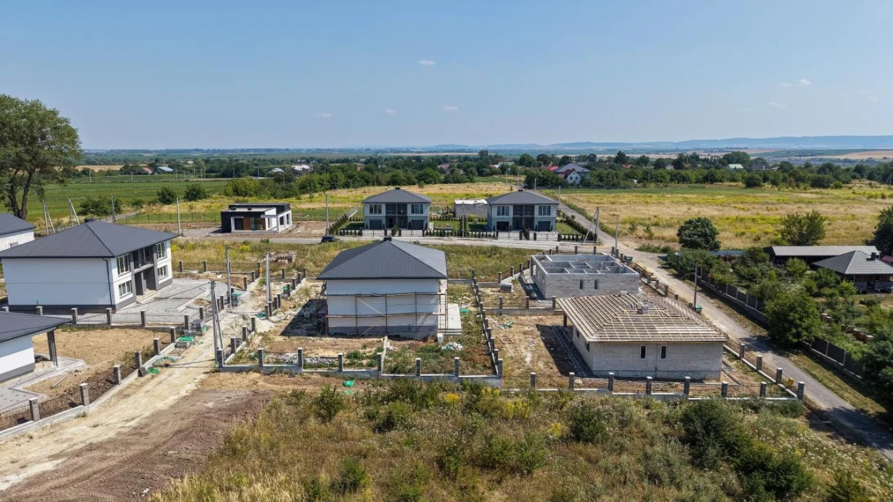 Продаж/Будинок/0 цикл/Дмитровичі/Винники/Львівська область