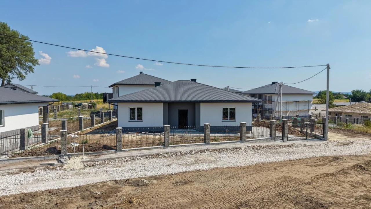 Продаж/Будинок/0 цикл/Дмитровичі/Винники/Львівська область