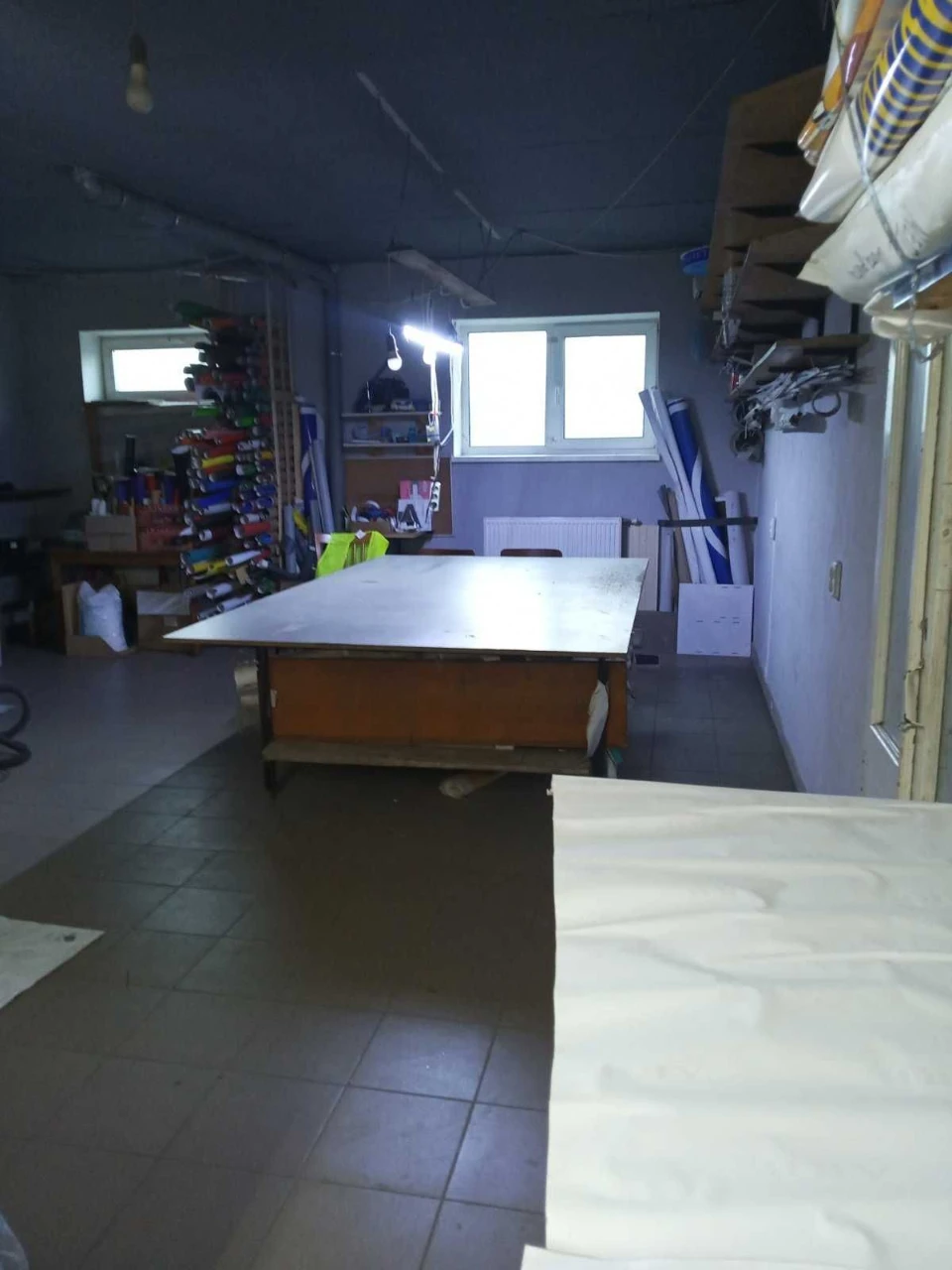 Будинок 298 м²  Львів - Винники, 8 соток, гараж + майстерні,