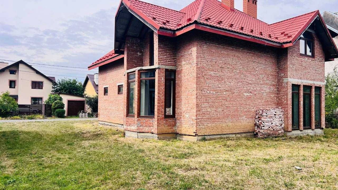 БЕЗ КОМІСІЇ Продаж будинку з земельною ділянкою 6 соток в Ви