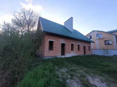 половина будинку та земельна ділянка 2,56 сот., м. Винники