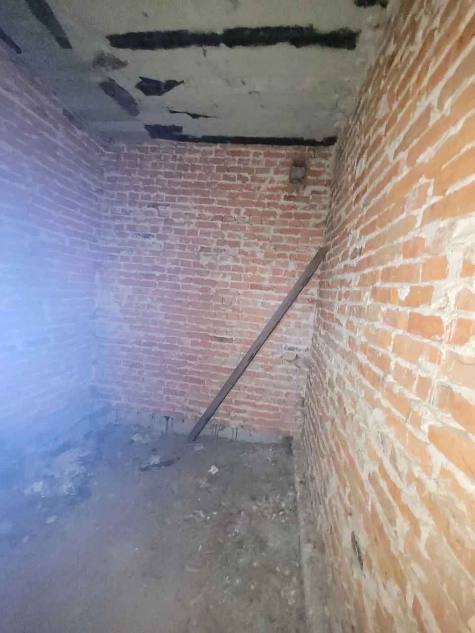 половина будинку та земельна ділянка 2,56 сот., м. Винники