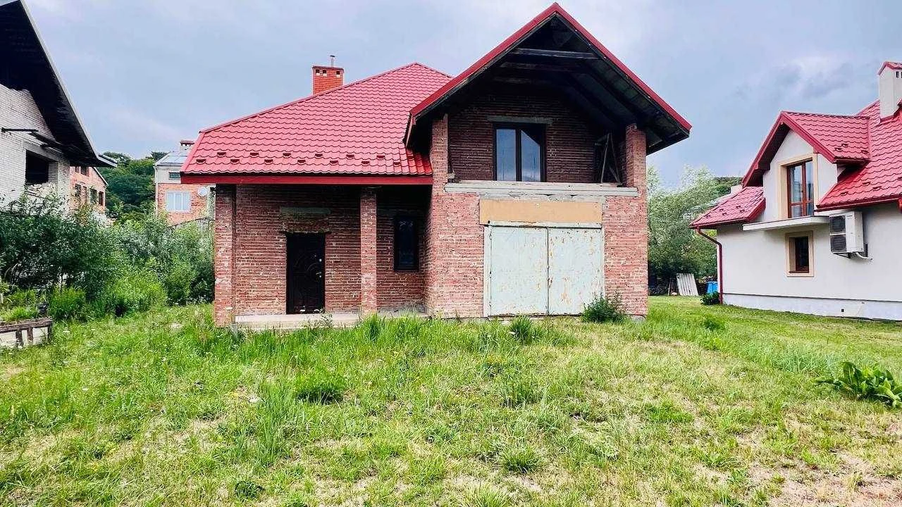 Продаж  окремостоячого будинку у Винниках по вул. Богдана Ле