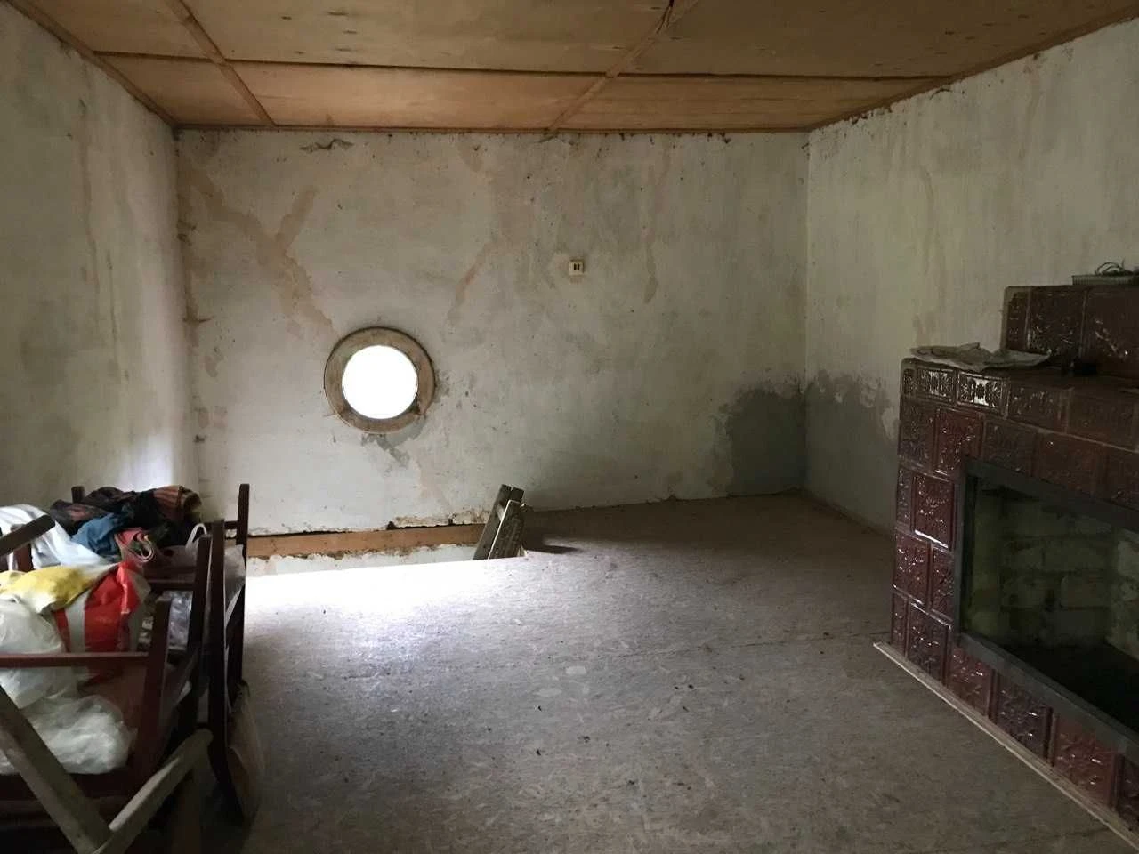 Будинок з ділянкою біля Emily Resort
