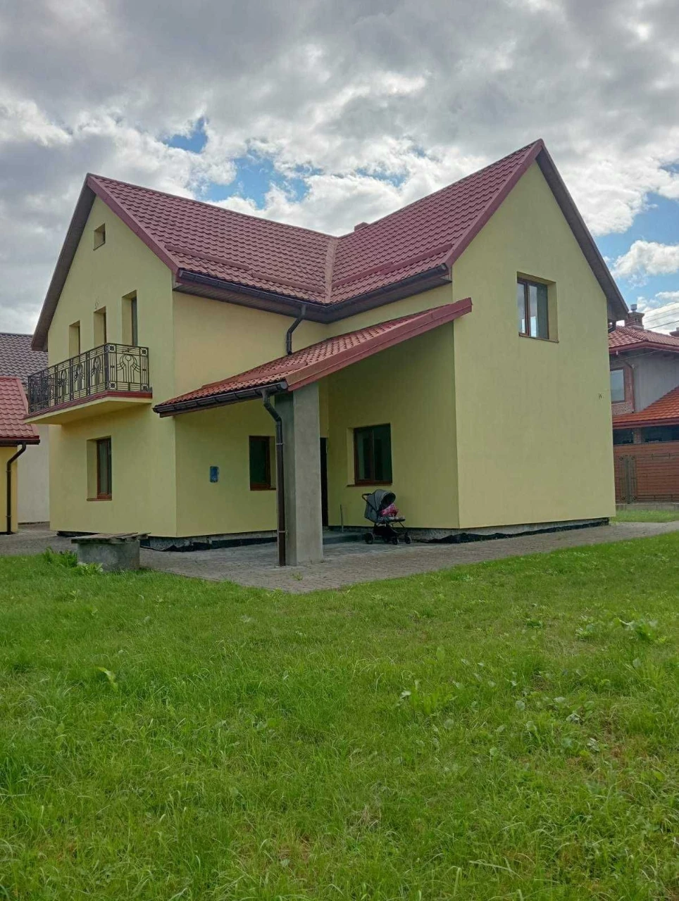 Будинок в Винниках район Святослава