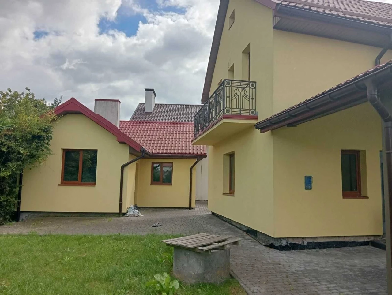Будинок в Винниках район Святослава