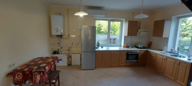 Продам будинок 111 м.кв. в м. Вишневе по вул. Затишна