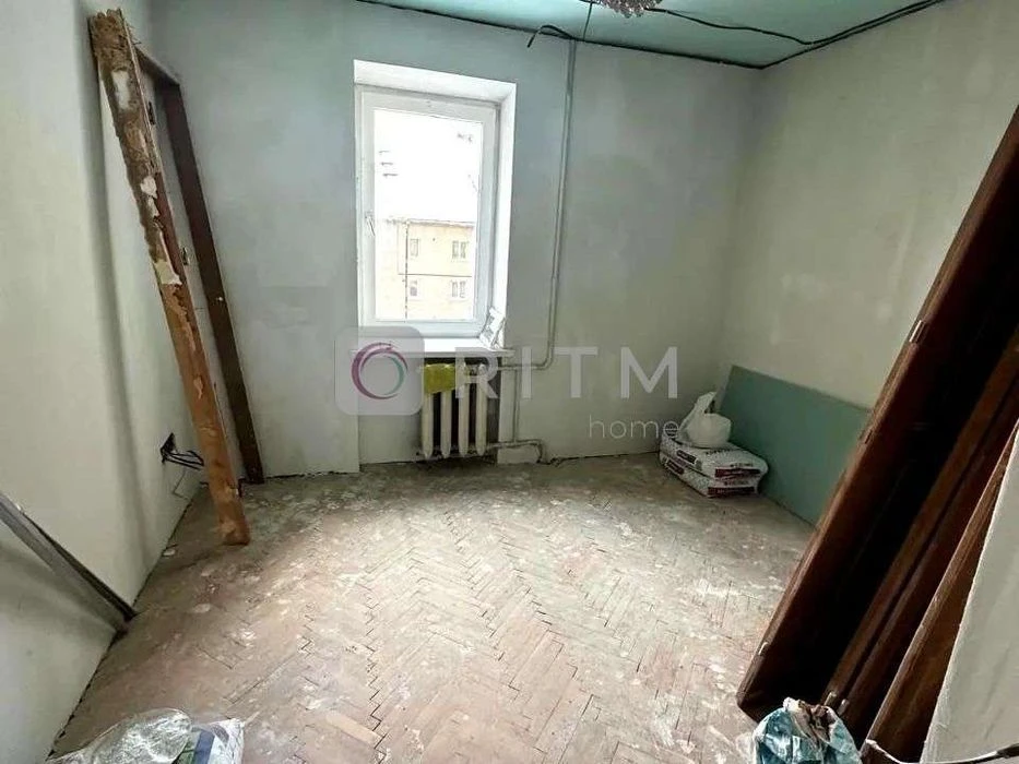 Продаж 3-к. квартири по вул. Південний бульвар