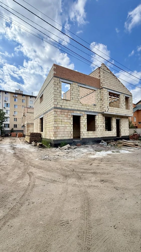 Продаж дуплексу 120м2, Центр комунікації та ГАЗ , Вишневе|Кр