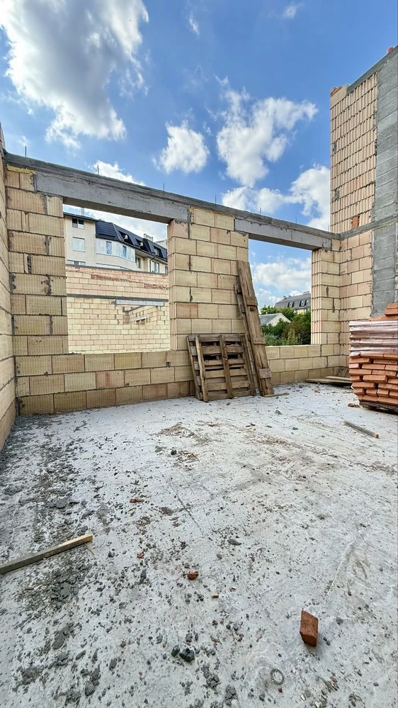 Продаж дуплексу 120м2, Центр комунікації та ГАЗ , Вишневе|Кр