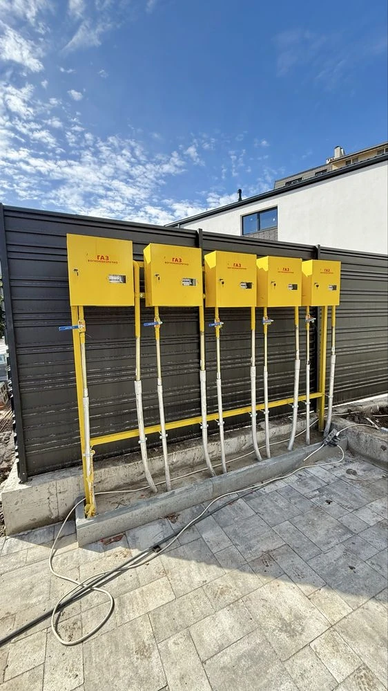 Найкраща ціна! Продаж Таунхаус 100 м² ділянка 1.5 сотих ГАЗ