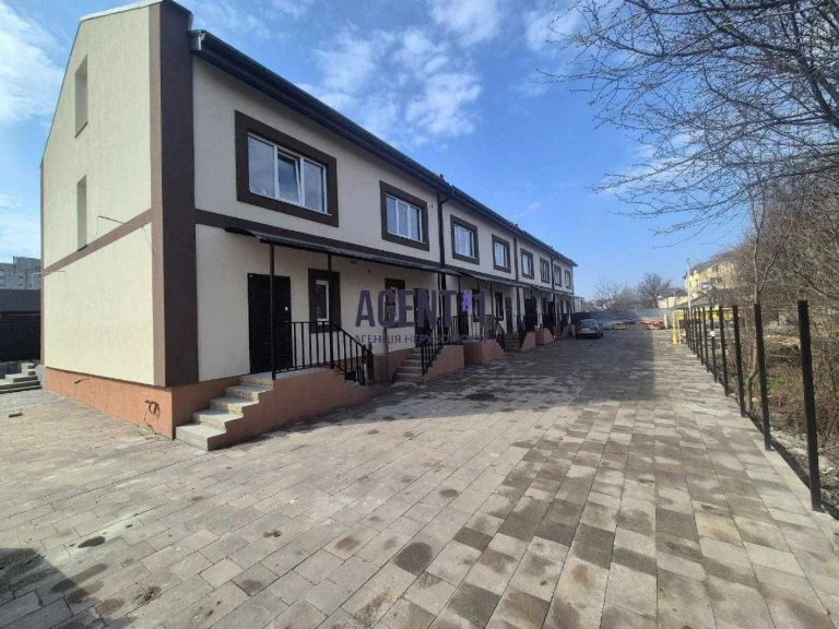 Розтермінування! Таунхаус 117 кв.м з підвалом, газом і центр